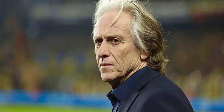 بالبلدي : رومانو:
جورجي
جيسوس
مدرب
البرتغال
الجديد
خلفًا
لـ
روبرتو
مارتينيز