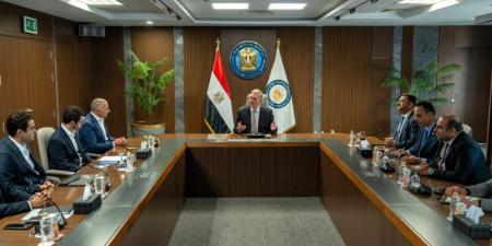 بالبلدي : وزير
البترول
:
مشروع
مجمع
الصناعات
الفوسفاتية
مع
«السويدي
إلكتريك»
يعكس
نجاح
إصلاحات
التعدين
ويجسد
الشراكة
مع
القطاع
الخاص