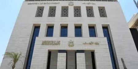 غدا..
      الأوقاف
      تفتتح
      14
      مسجد
      في
      8
      محافظات