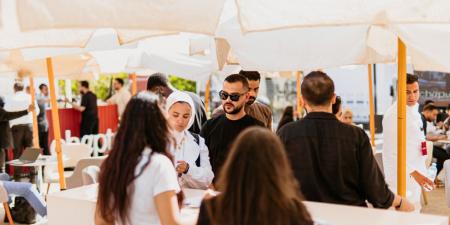 بالبلدي : «جدير
      للتطوير
      العقاري»
      تنجح
      في
      تسكين
      المرحلة
      الأولى
      من
      مشروع
      CHAPTERS
      بالكامل
      خلال
      3
      أيام..
      وإقبال
      كبير
      يؤكد
      ثقة
      العملاء
      في
      المشروع