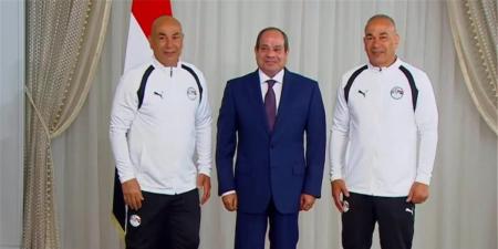 بالبلدي : السيسي
      يحسم
      مصير
      حسام
      حسن
      مع
      منتخب
      مصر
      بعد
      انتهاء
      مشاركته
      في
      كأس
      العالم