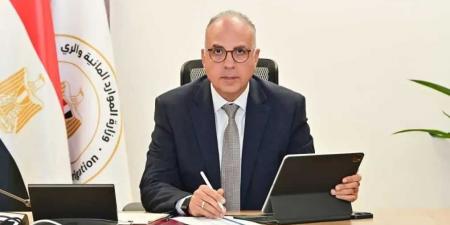 وزير
      الري
      يتابع
      تطوير
      منظومة
      الورش
      التابعة
      للوزارة..
      منصة
      إلكترونية
      لرفع
      كفاءة
      الصيانة
      وإدارة
      الأصول