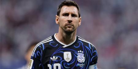 بالبلدي : ديكو
يغازل
ميسي
بعد
تألقه
في
كأس
العالم:
سيظل
جزءًا
من
برشلونة