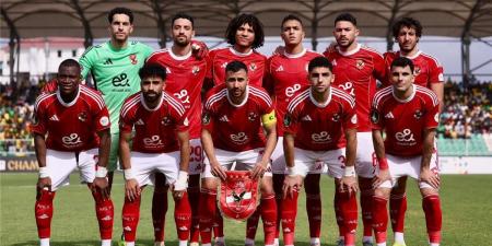 بالبلدي : الأهلي
يوضح
موعد
عودة
اللاعبين
الدوليين
للتدريبات
الجماعية