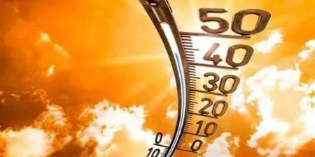 الأرصاد
تحذر
من
طقس
شديد
الحرارة
اليوم..
العظمى
تصل
لـ45
درجة
بجنوب
الصعيد