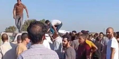 بالبلدي : إصابة
11
شخصًا
في
انقلاب
ميكروباص
على
طريق
«شبرا
-
بنها»
الحر..
ننشر
الأسماء
والحالات