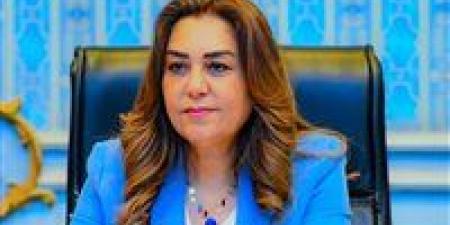 بالبلدي: وزيرة
التنمية
المحلية
والبيئة
تستعرض
حصاد
منظومة
التدريب
وتطوير
القدرات
خلال
18
شهرًا
