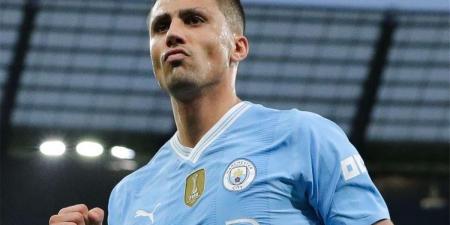بالبلدي : ماركا:
      ريال
      مدريد
      يحسم
      موقفه
      من
      صفقة
      رودري
      رسميًا