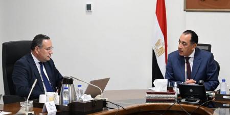 بالبلدي : لمواكبة
      سوق
      العمل..
      وزير
      التعليم
      العالي
      يستعرض
      ملامح
      خطة
      إعادة
      هيكلة
      خريطة
      التخصصات
      والبرامج
      الجامعية