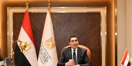 بالبلدي : وزيرا
      الرياضة
      والمالية
      يبحثان
      عددًا
      من
      الملفات
      المشتركة
      لدعم
      القطاع
      الرياضي