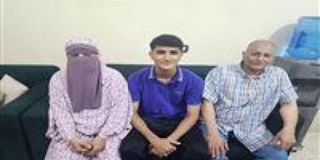 بالبلدي : أول
      تعليق
      من
      الأول
      على
      الجمهورية
      حول
      الجدل
      المثارة
      عن
      لجنته
      في
      الثانوية
      العامة|
      عاجل