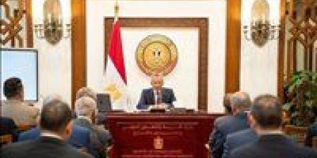 بالبلدي: وزير
شؤون
المجالس
النيابية
يشرح
للسفراء
الجدد
آليات
إعداد
مشروعات
القوانين