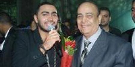 بالبلدي: بعد
      شائعة
      وفاته..
      مدير
      أعمال
      تامر
      حسني
      يكشف
      حقيقة
      الحالة
      الصحية
      لوالده