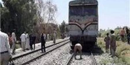 بالبلدي : مصرع
      سيدة
      صدمها
      قطار
      الصعيد
      خلال
      عبور
      مزلقان
      غير
      قانوني
      في
      قنا