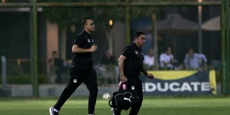 بالبلدي : خاص..
      طبيب
      منتخب
      مصر
      للشباب
      يتلقى
      عرضًا
      لرئاسة
      الجهاز
      الطبي
      لنادي
      الزمالك