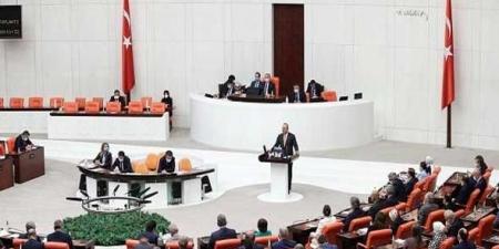 بالبلدي: البرلمان
      التركي
      يقر
      قانونا
      ضمن
      مسار
      تركيا
      بلا
      إرهاب