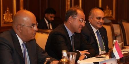 بالبلدي : وزير
      المالية
      :
      نتطلع
      لدور
      محوري
      لـ«البريكس»
      في
      دفع
      النمو
      والتنمية
      بالدول
      الأعضاء