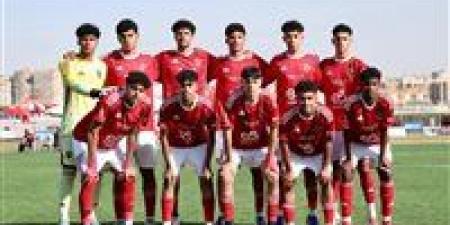 بالبلدي: أهلي
      2009
      يفوز
      على
      القناة
      بثنائية
      نظيفة
      في
      افتتاح
      بطولة
      الجمهورية