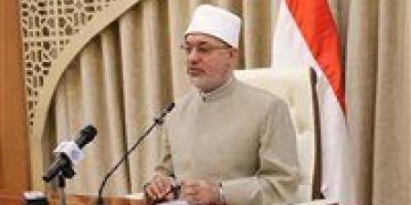 بالبلدي: مفتي
      الجمهورية:
      الاحتفال
      بالمولد
      النبوي
      بالطاعات
      والعبادات
      أمر
      مندوب
      شرعًا