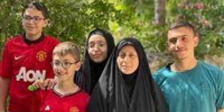 بالبلدي: استشهاد
أم
وأطفالها
الـ6
في
غارة
إسرائيلية
على
بلدة
أنصار
بجنوب
لبنان