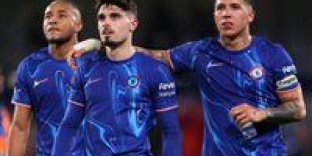 بالبلدي: الهلال
      السعودي
      على
      بعد
      خطوة
      واحدة
      من
      ضم
      نجم
      تشيلسي