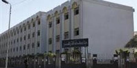 بالبلدي: رئيس
      جامعة
      الأزهر:
      المعسكرات
      الطلابية
      تسهم
      في
      إعداد
      جيل
      قادر
      على
      القيادة
      وتحمل
      المسؤولية