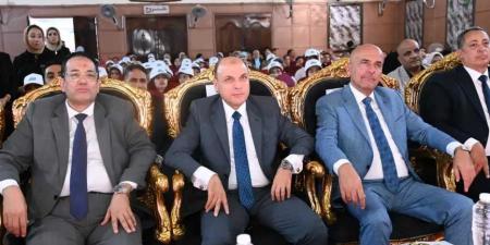 إبداعات
طلاب
الغربية
تتصدر
ختام
عام
دراسي
من
التدريب
واكتشاف
القدرات..
والمحافظ
يدعو
للبناء
على
التجربة