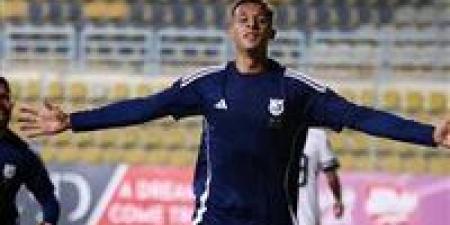 بالبلدي: أقطاي:
      تمسك
      الخطيب
      بانتقالي
      للأهلي
      أسعدني