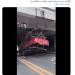 بالبلدي: فيديو منسوب لحادثة اصطدام شاحنة بكوبري في مصر.. ما حقيقته؟