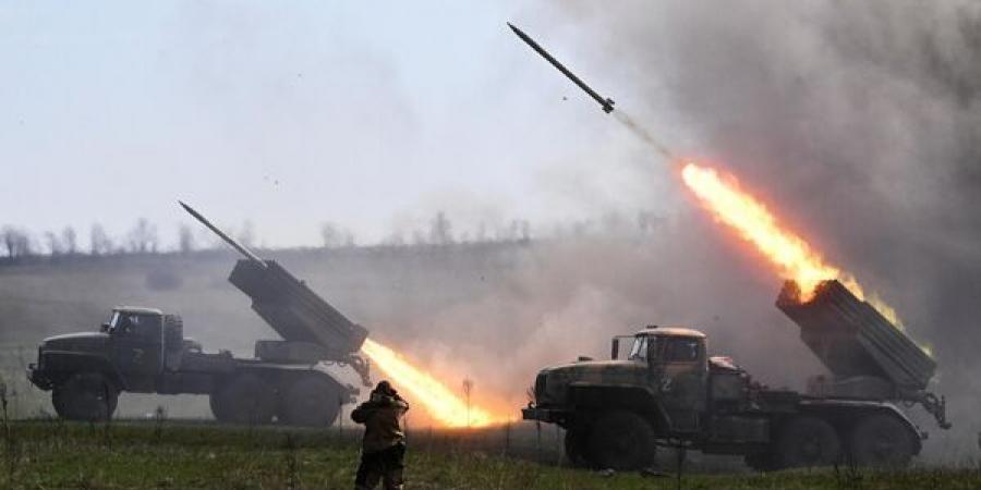 بالبلدي: مقتل
      5
      مدنيين
      وإصابة
      24
      آخرين
      إثر
      قصف
      أوكراني
      على
      جمهورية
      دونيتسك