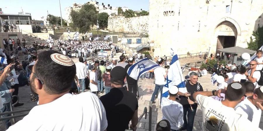 بالبلدي: إسرائيل
      تفرج
      عن
      أصغر
      أسير
      إداري
      في
      جنين