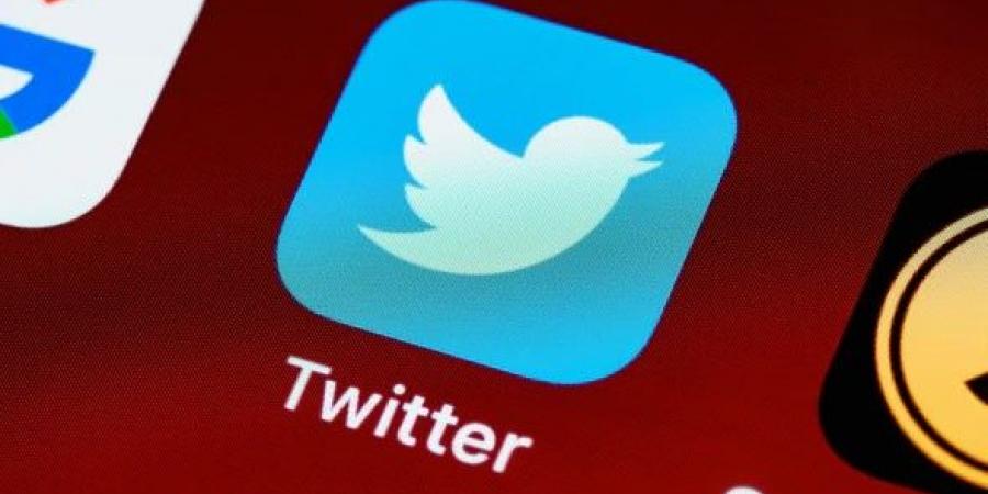 بالبلدي: تويتر يبدأ في اختبار التحقق من الحساب المدفوع علي نظام iOS