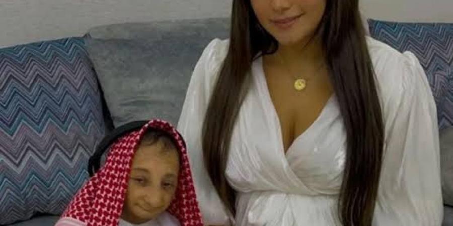 بالبلدي: عزيز الأحمد.. حقيقة زواج القزم السعودي من مريم كوكي belbalady.net