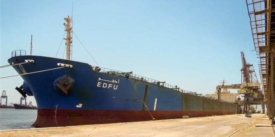 بالبلدي: ميناء دمياط يستقبل سفينة مصرية قادمة من روسيا على متنها 60911 طن قمح belbalady.net