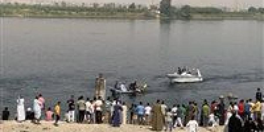 بالبلدي : انتشال جثمان شاب غرق أثناء استحمامه في مياه النيل بالدقهلية