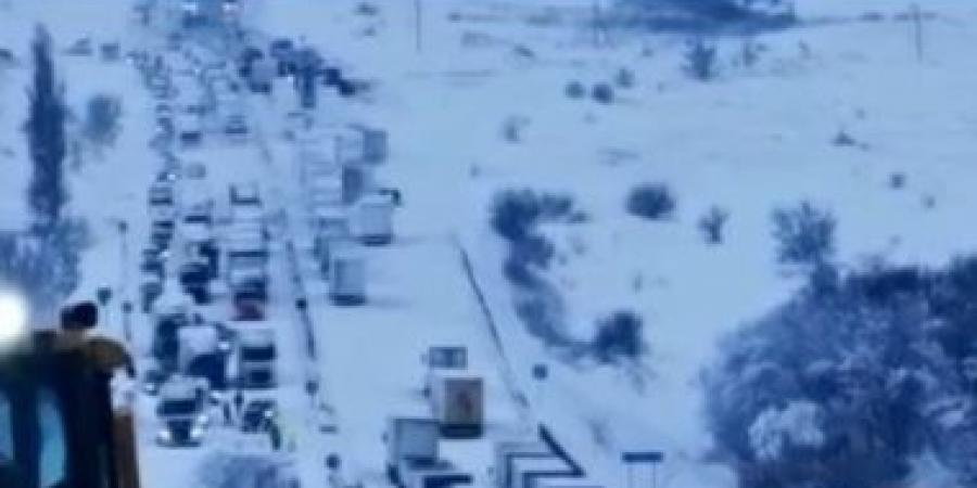 بالبلدي: مطار جلاسكو يعلن تعليق رحلاته الجوية مؤقتا بسبب التساقط الكثيف للثلوج
