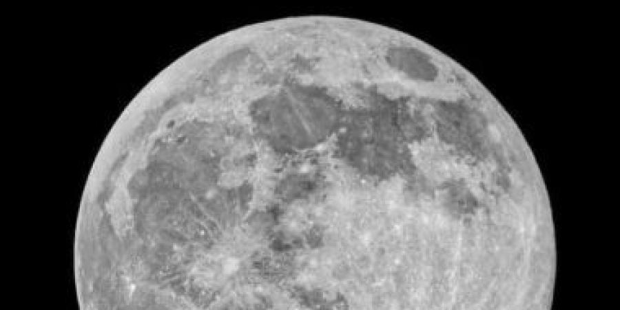 بالبلدي: اعرف مراحل اكتمال القمر ونسبة إضاءته