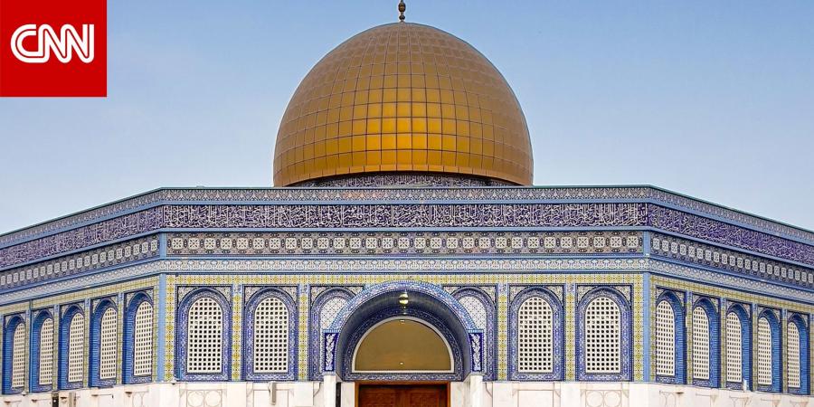 BELBALADY: إماراتي يُبرز مسجدًا في أبوظبي "يحاكي بشكل مذهل" تصميم قبة الصخرة في القدس