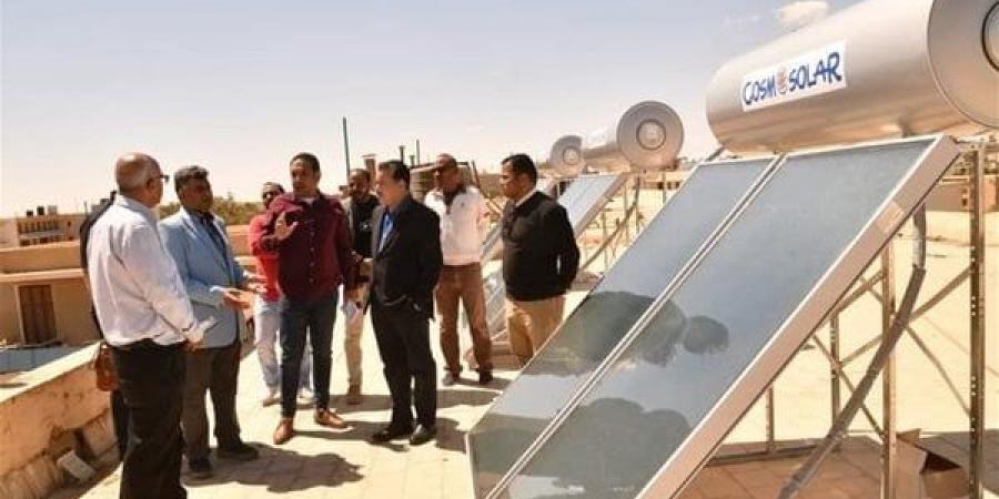 بالبلدي: تدشين أول تجربة تركيب سخانات تعمل بالطاقة الشمسية بجامعة الوادي الجديد belbalady.net