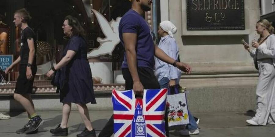 نصف البريطانيين يفكرون في الهجرة بحثًا عن فرص عمل أفضل بالبلدي | BeLBaLaDy