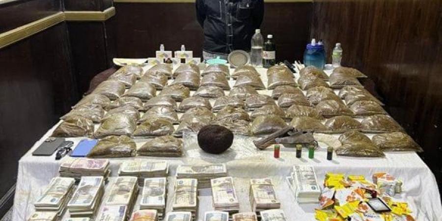 بالبلدي: حبس تاجر إستروكس بحوزته مخدرات بـ2,5 مليون جنيه belbalady.net