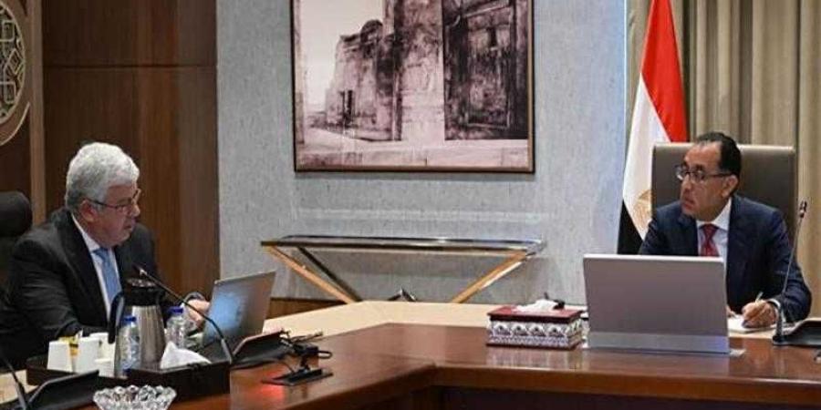 بالبلدي : رئيس الوزراء يُوجه بتشكيل لجنة عليا لإحياء ”مسار آل البيت”
