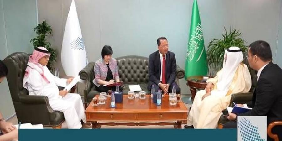 رئيس اتحاد الغرف يبحث فرص الاستثمار مع تايلند وتحضيرات زيارة الوفد السعودي بالبلدي | BeLBaLaDy