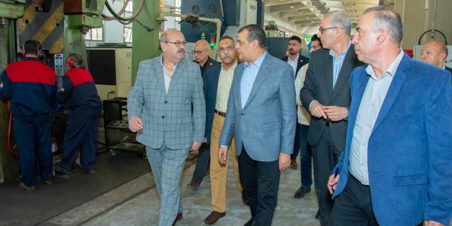 بالبلدي: وزير الإنتاج الحربي في زيارة مفاجئة لشركة أبو زعبل للصناعات المتخصصة