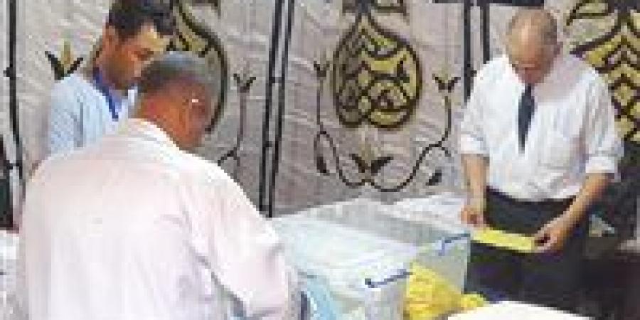 بالبلدي : مؤشرات أولية | تفوق إيهاب هيكل على مقعد النقيب العام لأطباء الأسنان في 14 محافظة بنسبة 58%