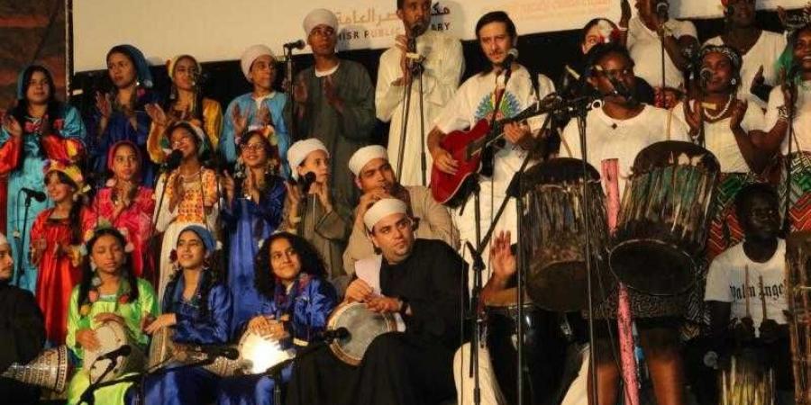 بالبلدي : الفرح الشرقاوي يشعل حماسة الجمهور في افتتاح المهرجان الدولي للطبول