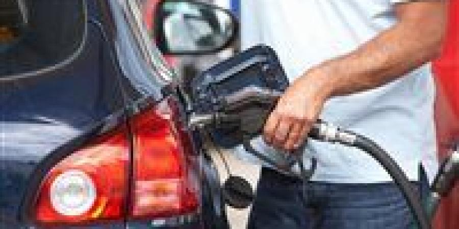بالبلدي : رسميًا الحكومة تقرر رفع الدعم عن الوقود تدريجيًا بنهاية 2025
