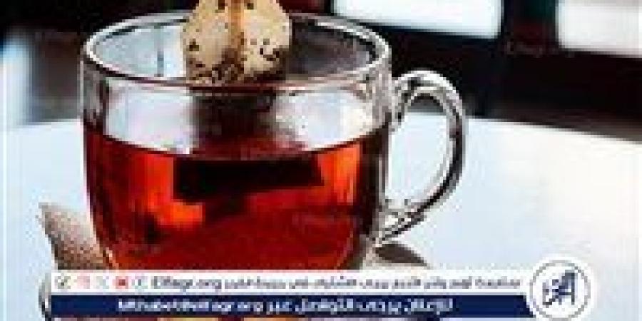 بالبلدي: هل يساعد الشاي على الهضم؟.. خبراء يجيبون