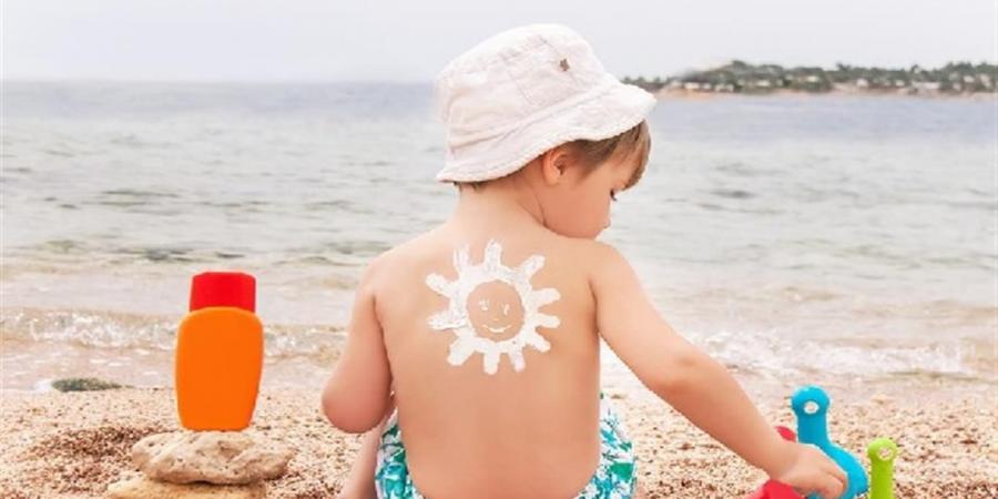 بالبلدي : كيفية إعطاء الكريمات المضادة للشمس المناسبة للطفل