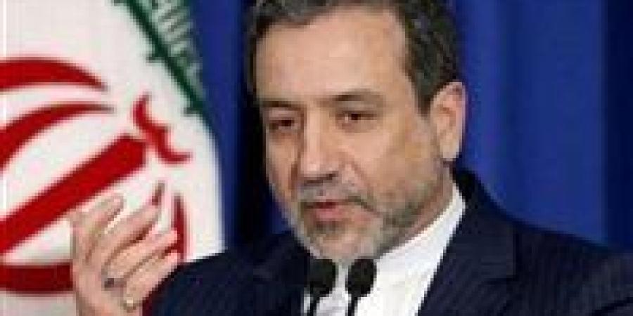 بالبلدي: وزير
      الخارجية
      الإيراني:
      ندعم
      استمرار
      المحادثات
      مع
      الأوروبيين
      ومستعدون
      لعقد
      اجتماع
      آخر